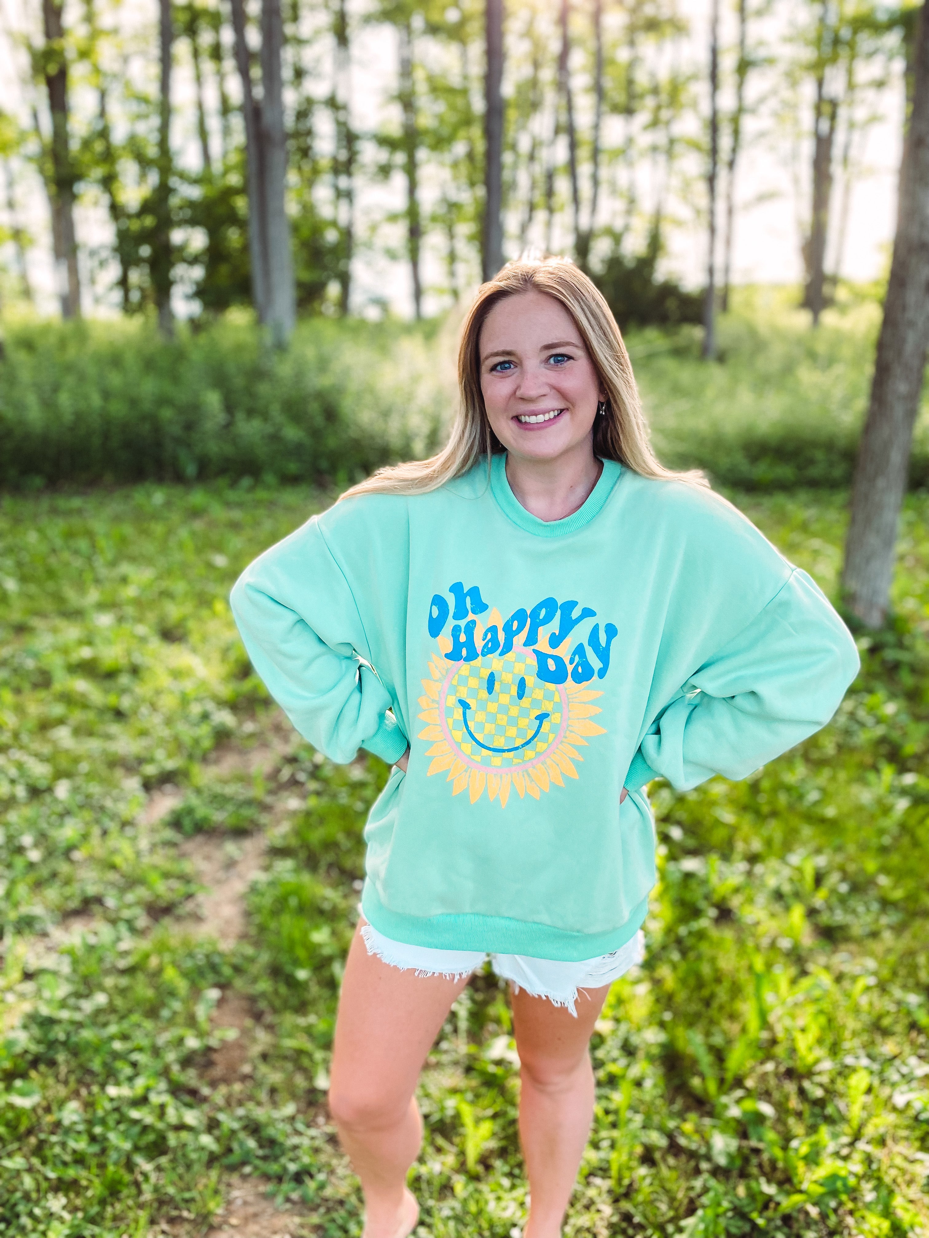 Happy Day Pullover