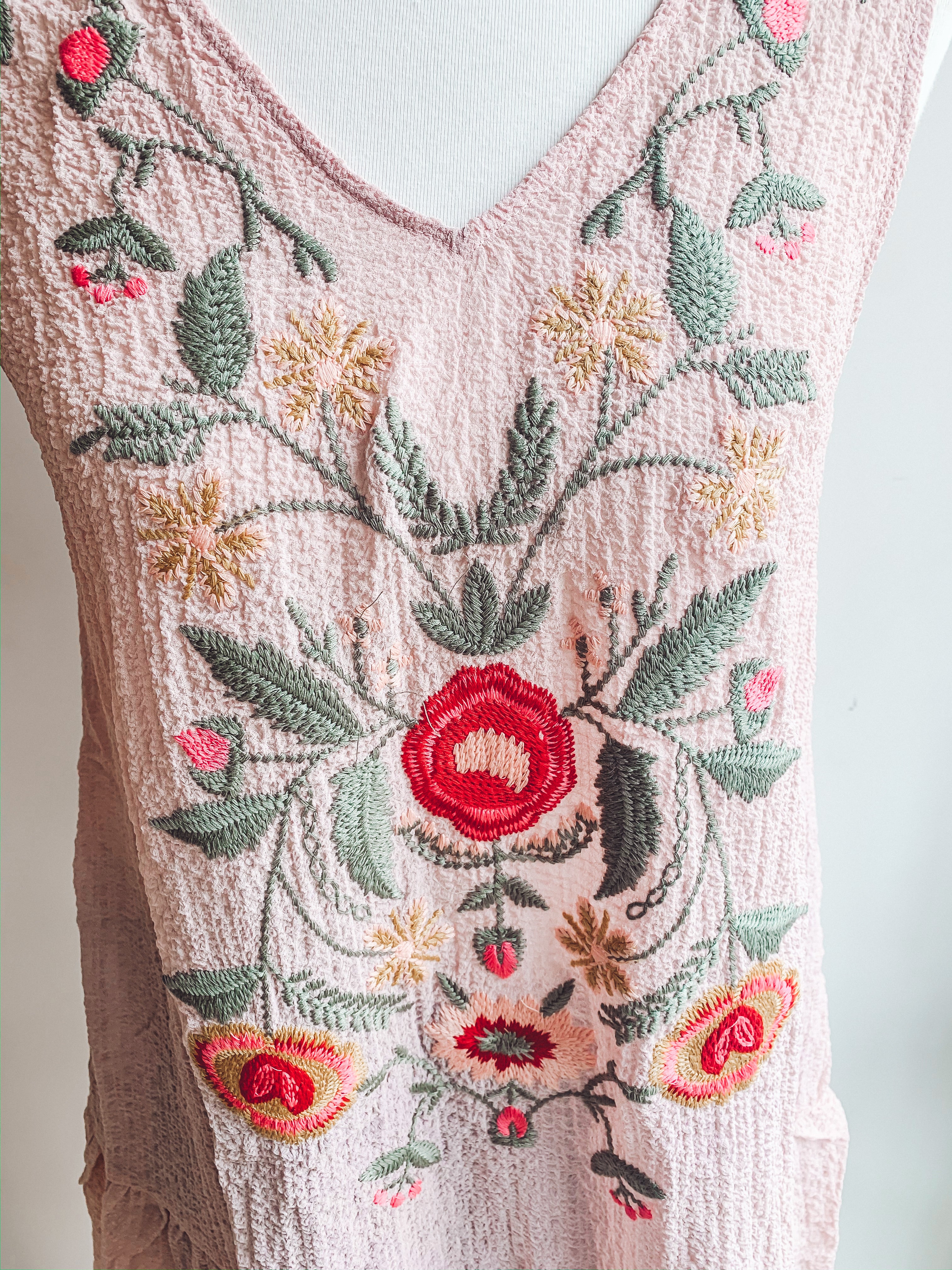 Floral Embroidered Tank Top
