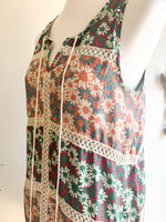 Load image into Gallery viewer, Patchwork Field Floral Shift Dress
